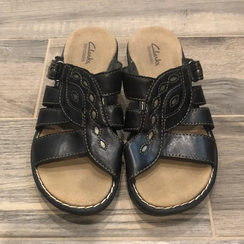 Clarks Bendables sandals - Picture 2 of 10